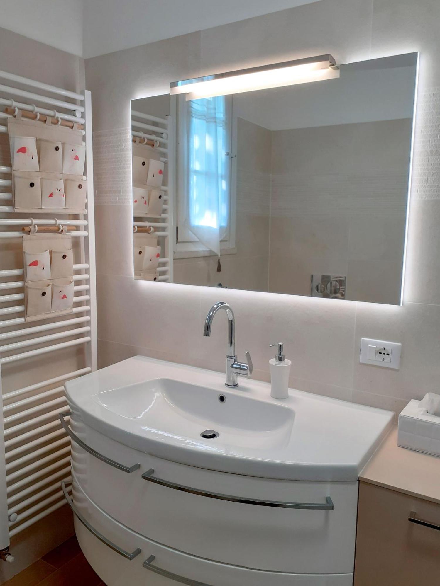 Villa Bruna Чезенатико Стая снимка